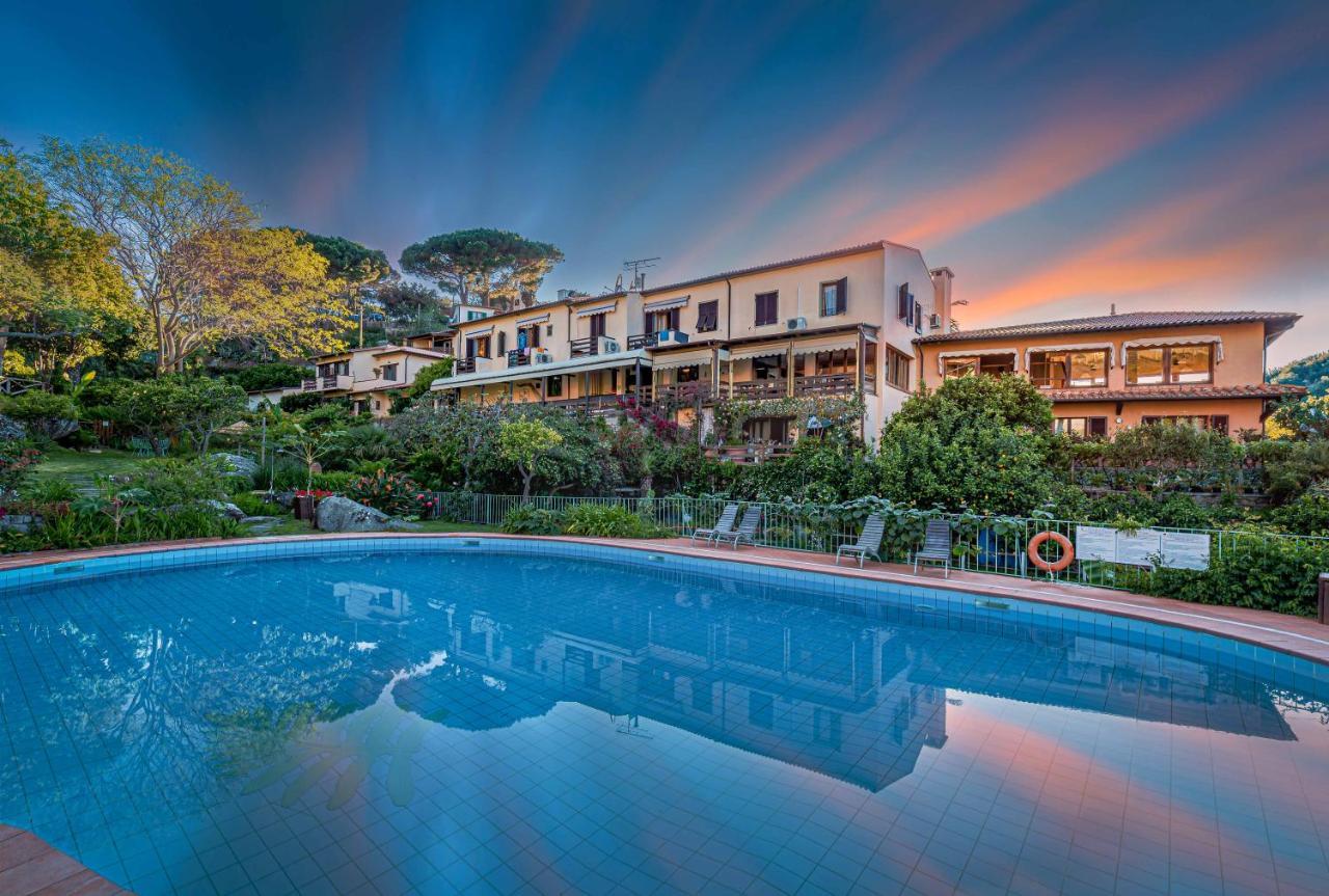 Hotel Cernia Isola Botanica SantʼAndrea Dış mekan fotoğraf