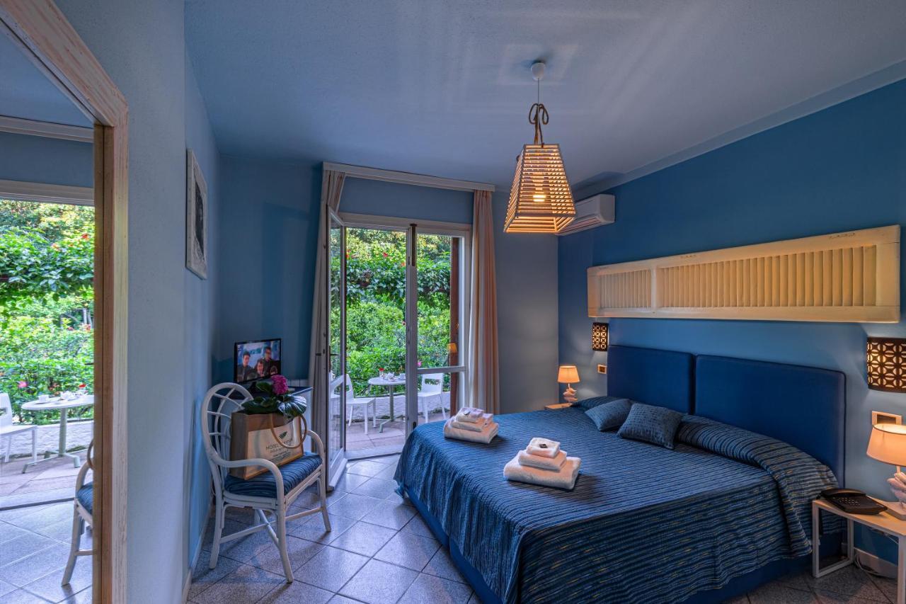 Hotel Cernia Isola Botanica SantʼAndrea Dış mekan fotoğraf