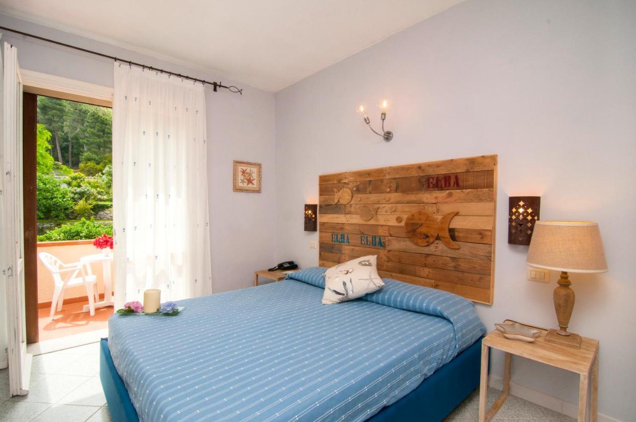Hotel Cernia Isola Botanica SantʼAndrea Dış mekan fotoğraf