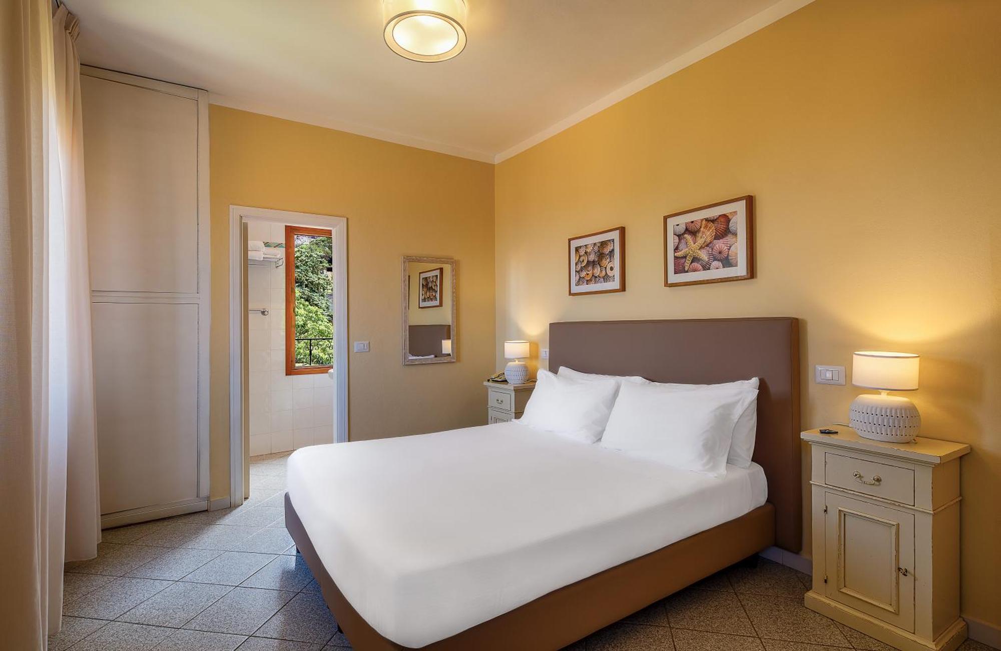 Hotel Cernia Isola Botanica SantʼAndrea Dış mekan fotoğraf