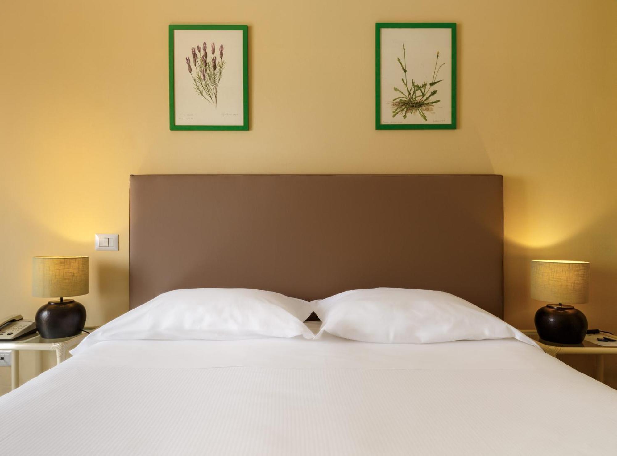 Hotel Cernia Isola Botanica SantʼAndrea Dış mekan fotoğraf