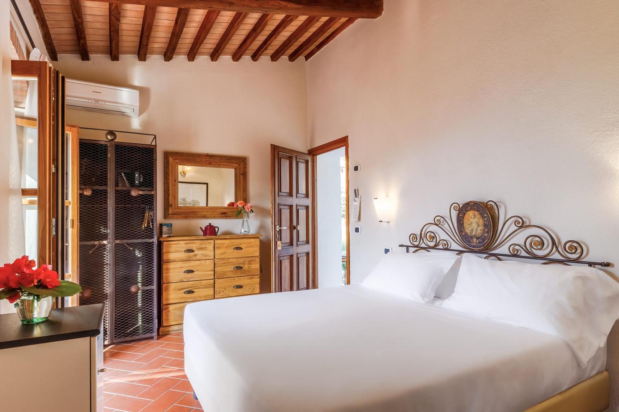 Hotel Cernia Isola Botanica SantʼAndrea Dış mekan fotoğraf