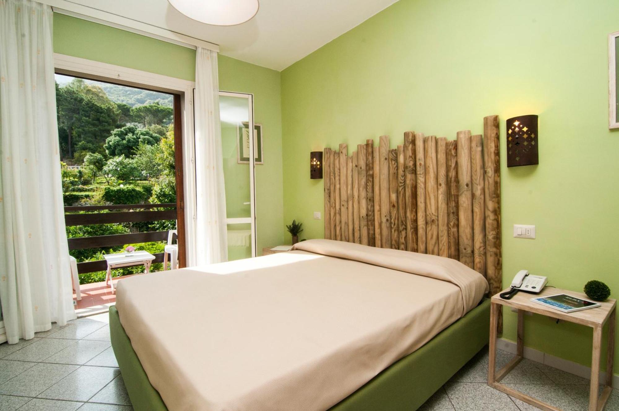 Hotel Cernia Isola Botanica SantʼAndrea Dış mekan fotoğraf